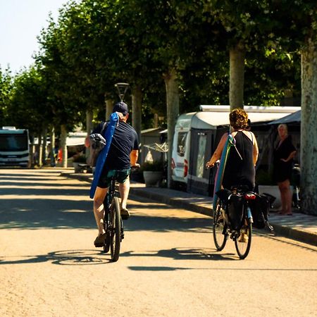 Camping Riembau Castell-Castell-Platja d'Aro Extérieur photo