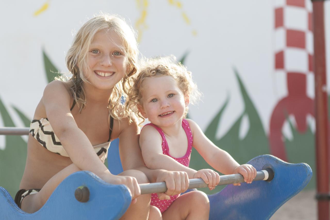 Camping Riembau Castell-Castell-Platja d'Aro Extérieur photo