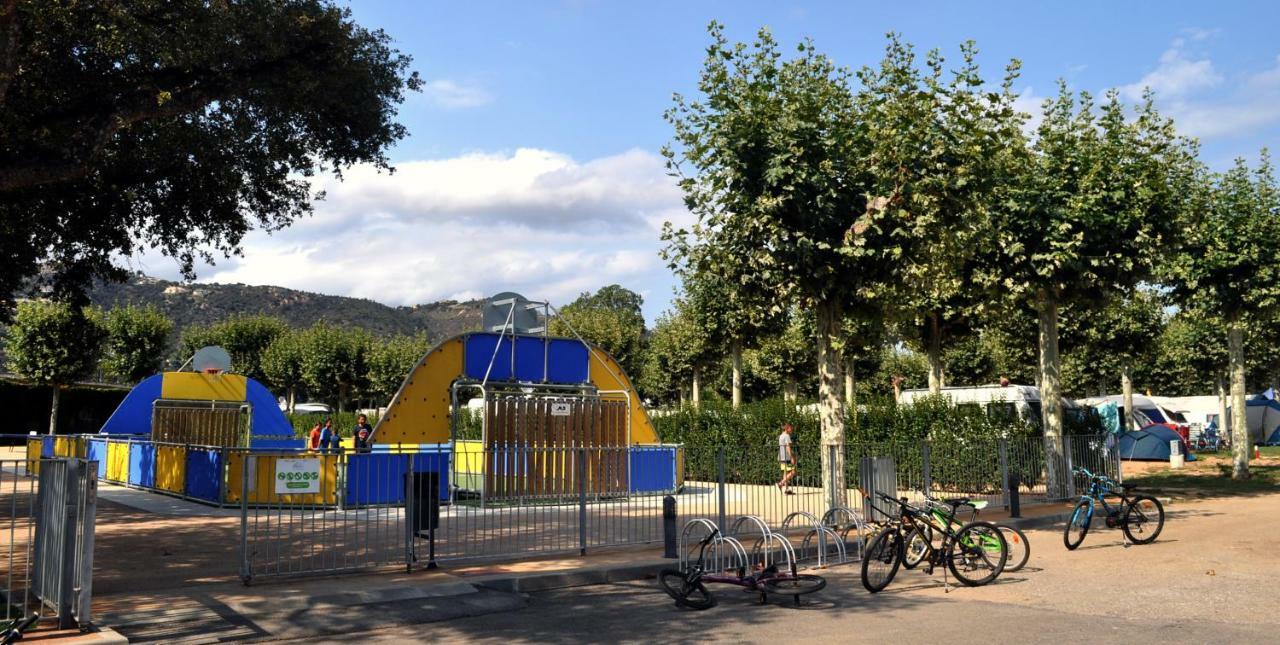 Camping Riembau Castell-Castell-Platja d'Aro Extérieur photo